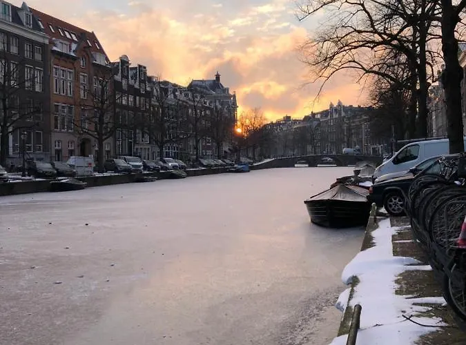 Kg House アパート アムステルダム